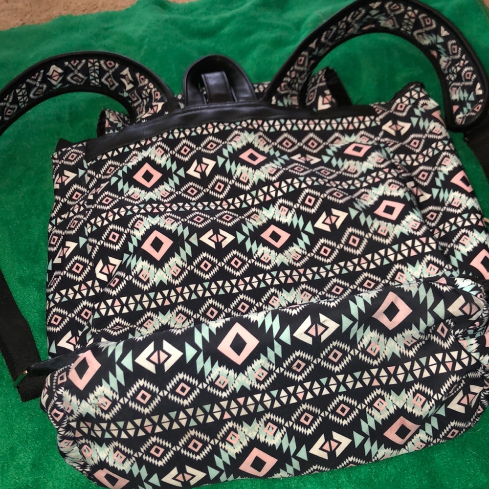 Backpack - Picture 3 of 3